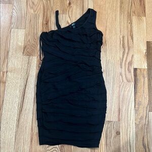 Elegant Black Sleeveless Dress
